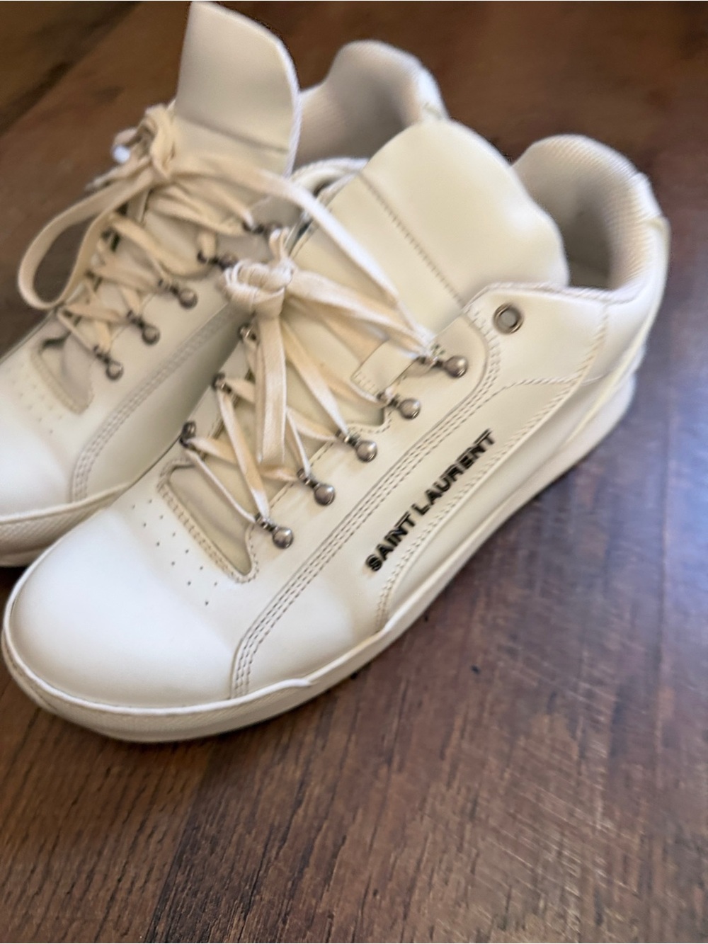 Saint Laurent Kids Cream/Off-White Low-Top Sneakers